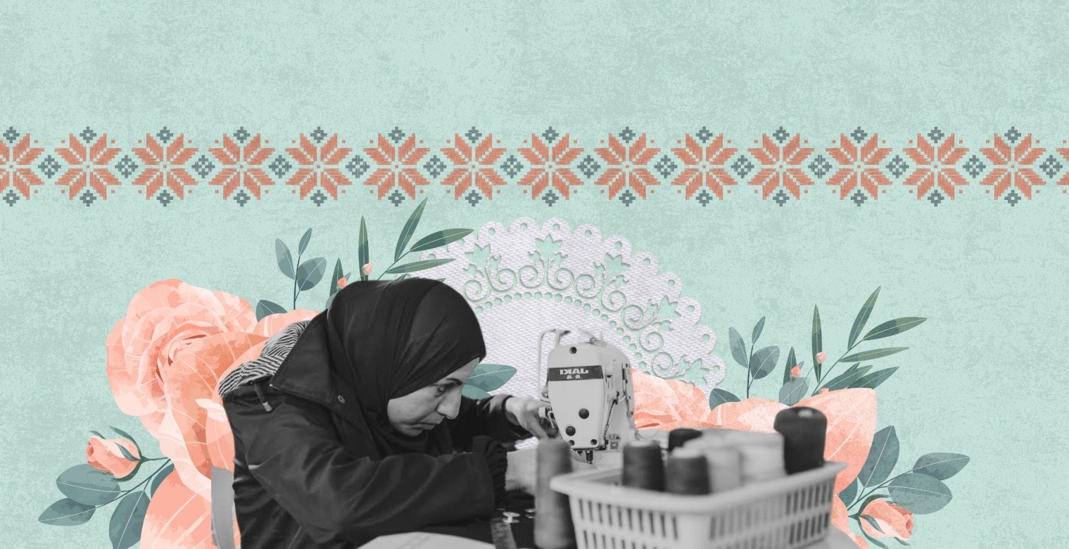 بنجاة آلة وحيدة: ولاء تستأنف صناعة الأزياء 