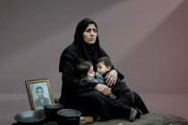 نواح الأرامل: عن الوحدة والعزلة وأشياء أكثر قسوة