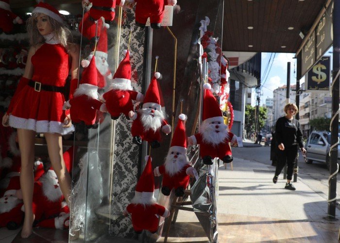 هكذا يستعد الفلسطينيون لاستقبال أعياد الميلاد