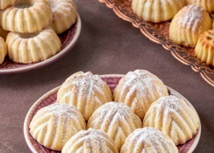 طريقة تحضير معمول العجوة الهش بخطوات سهلة