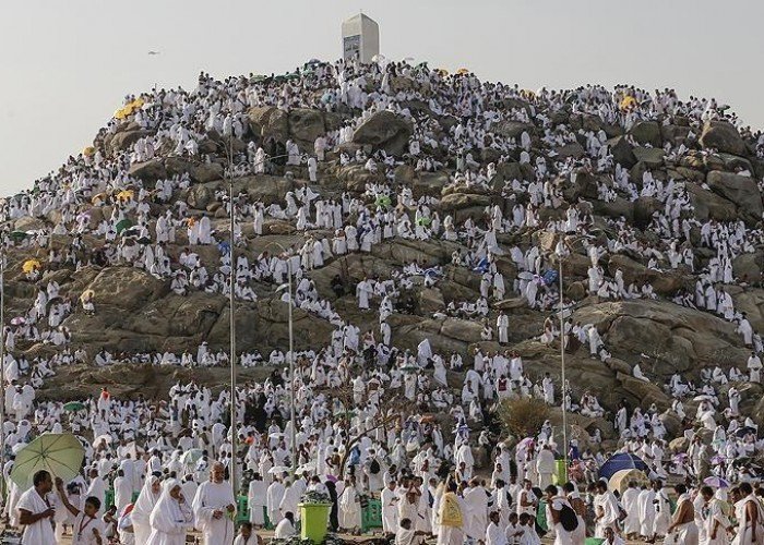 متى يتم استطلاع هلال ذي الحجة؟ وما الموعد الفلكي لعيد الأضحى؟