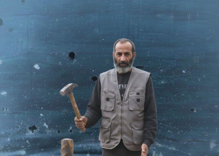 صيانة الخيام: مهمة شتوية يومية في غزة