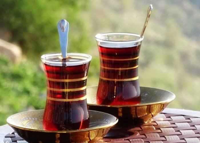 احذر تناول الشاي فور الإفطار في رمضان.. 5 أضرار صحية خطيرة