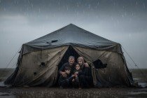 رذاذ أقوى من الرصاص: المطر يهدد حياة النازحين