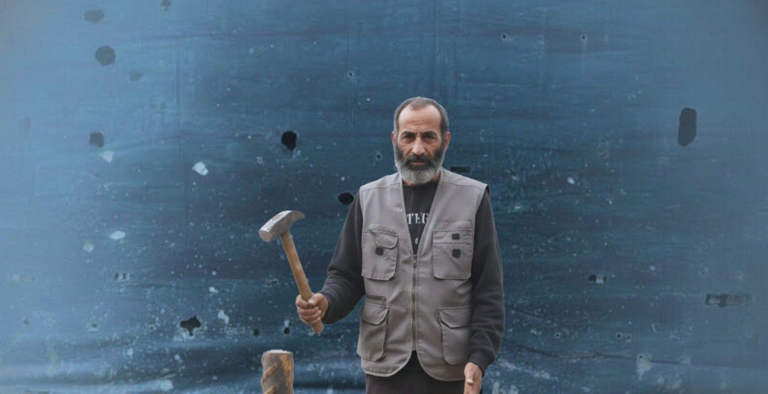 صيانة الخيام: مهمة شتوية يومية في غزة