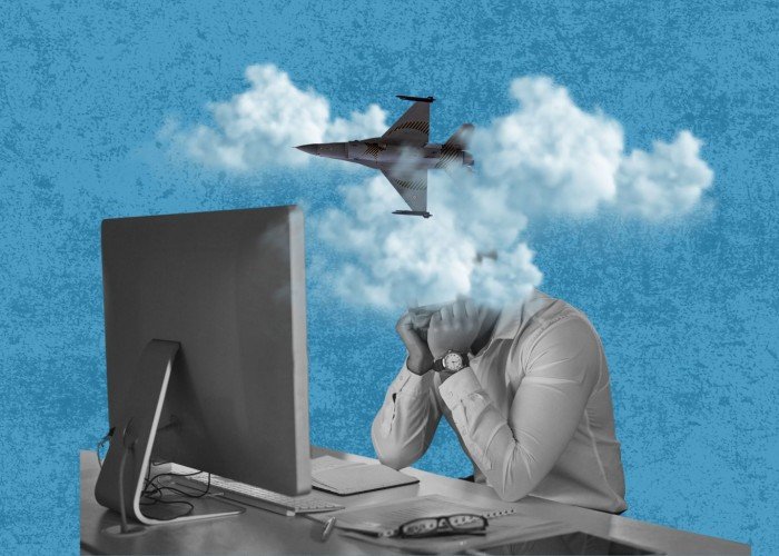 عن أشخاص يمارسون مهامهم الوظيفية تحت النار