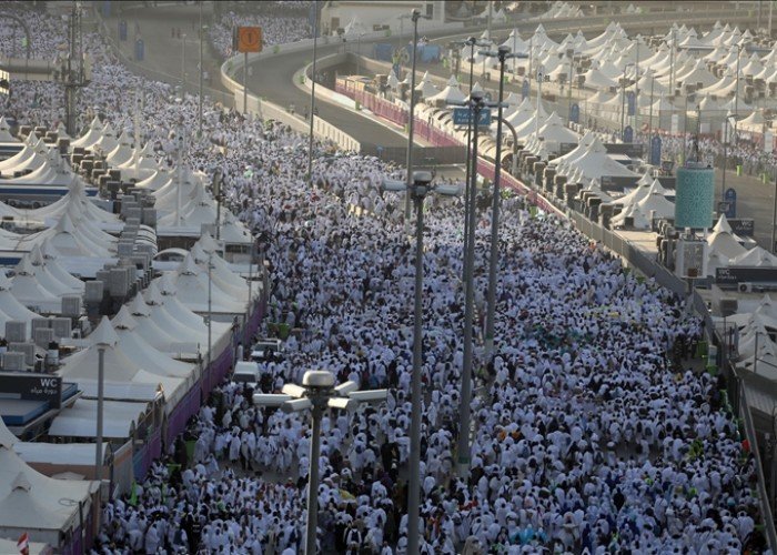 فضائل الحج وأسراره الروحية- لماذا يتمنى المسلمون الوقوف بعرفة؟