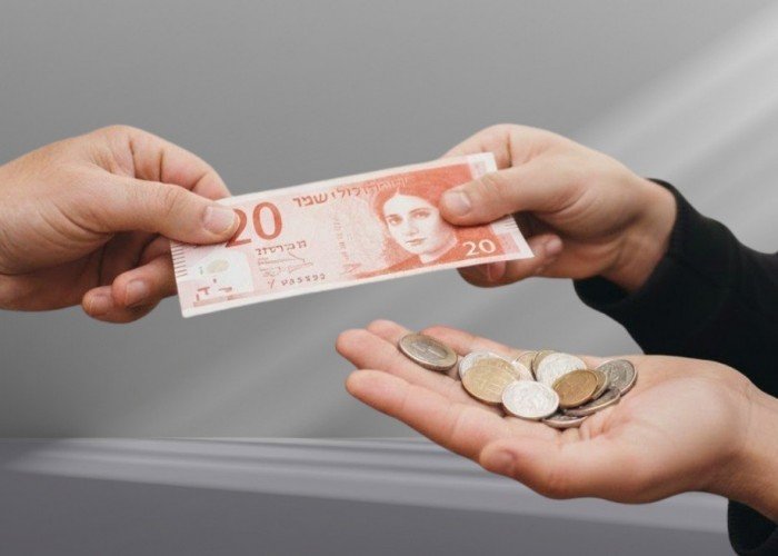 العملة المعدنية سلعة تباع وتشترى: ماذا يقول الشرع؟